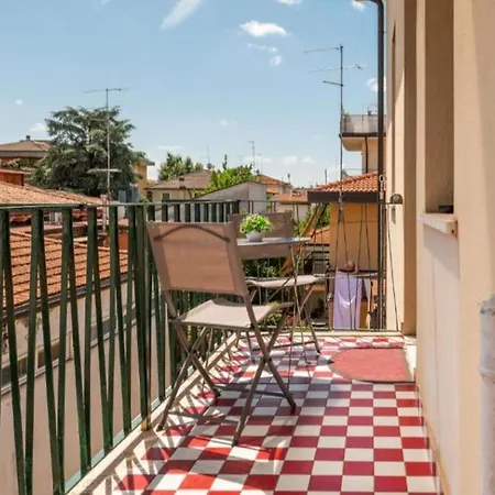 Attico Vintage Colette Bed and Breakfast Βερόνα