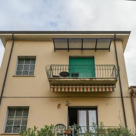 Bed and Breakfast Attico Vintage Colette 4*